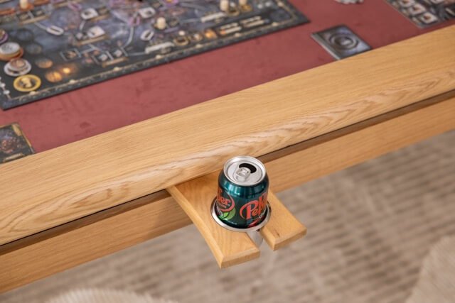 Small cup holder holding a can